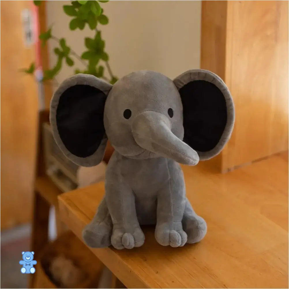 Éléphant Gris en Peluche